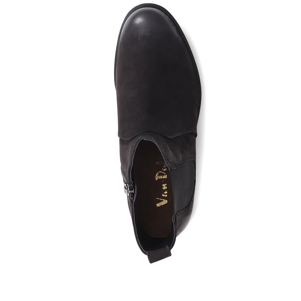 Black Nubuck