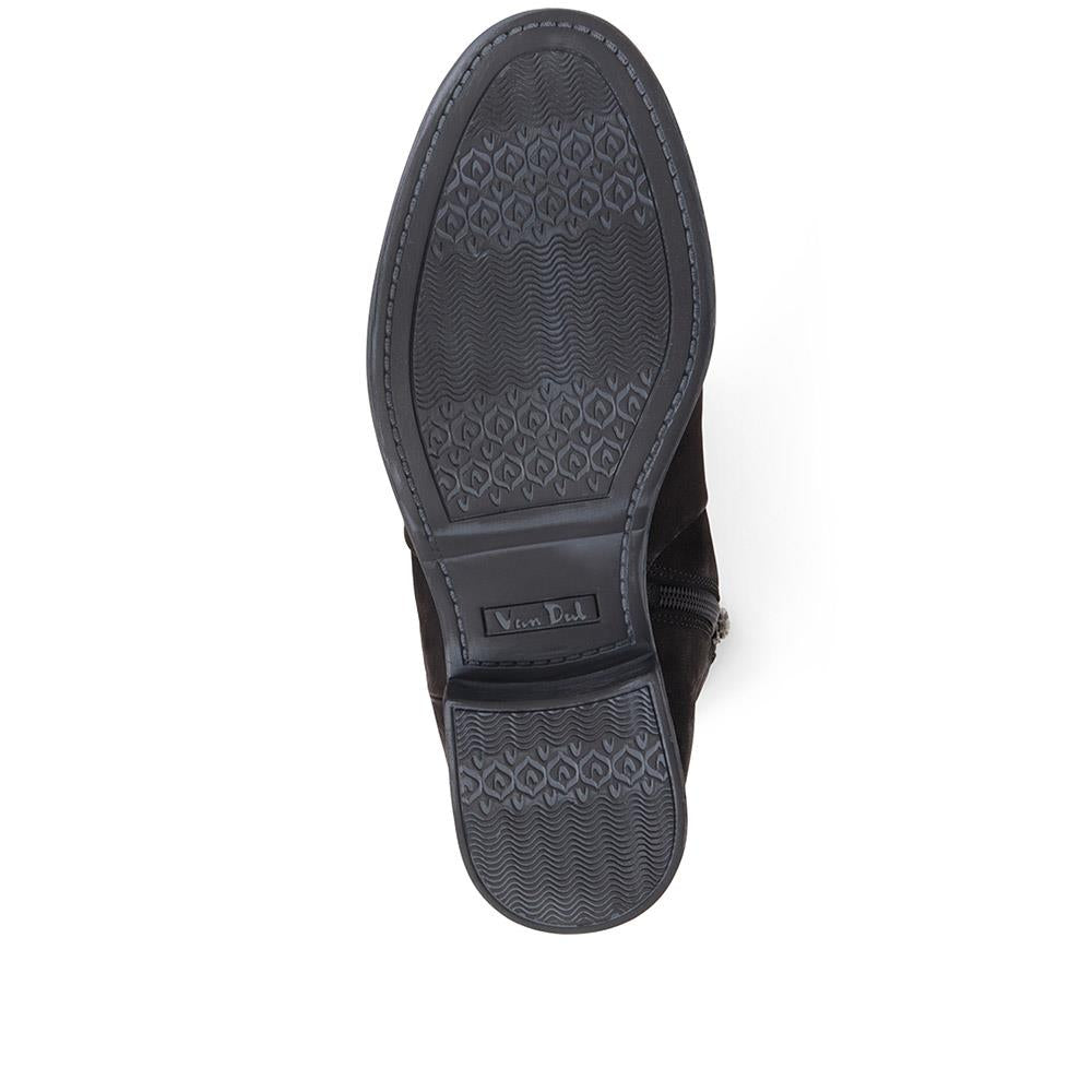 Black Nubuck