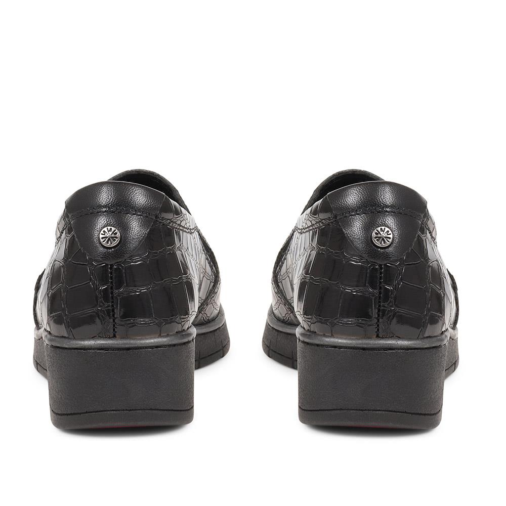 Black Croc