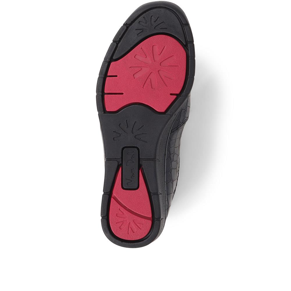 Black Croc