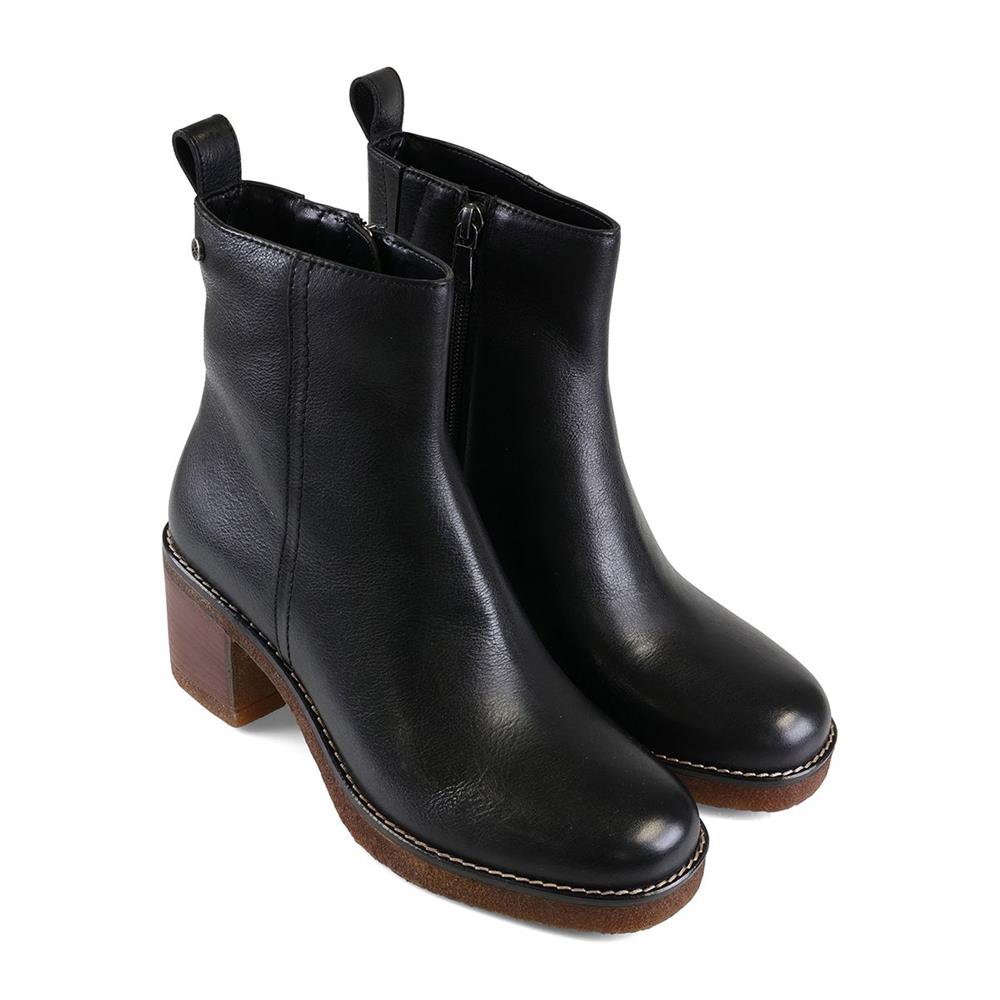 Black Tumbled Leather