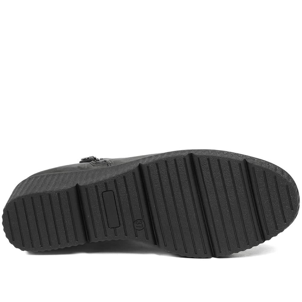 Black Nubuck