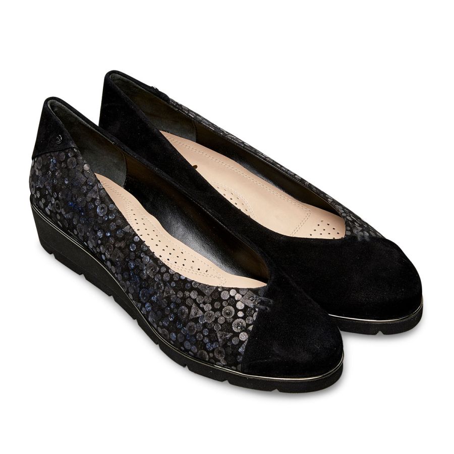 Munro - Black Sequin